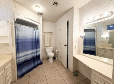 Ensuite 2
